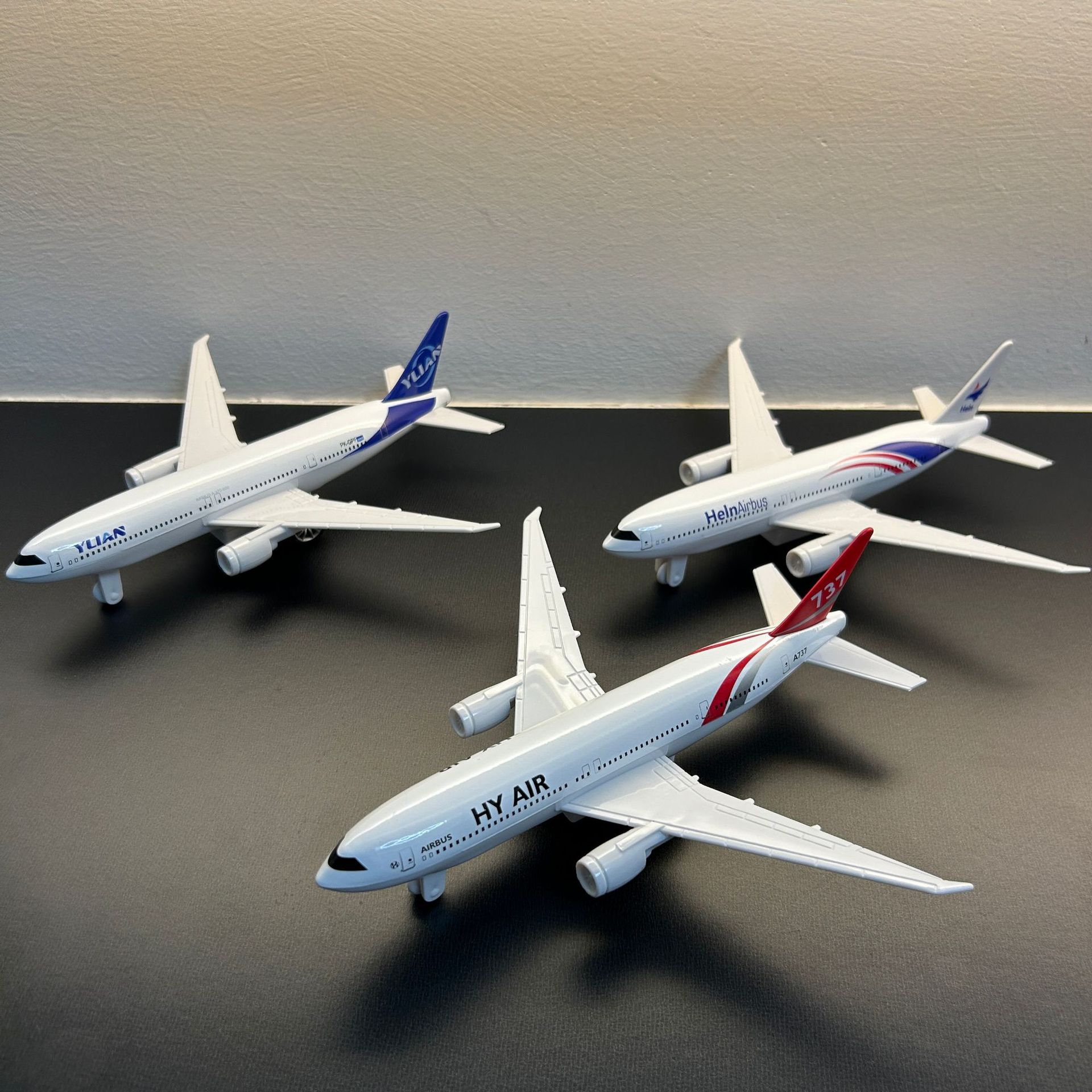 Model Penerbangan Miniatur Mai - Kids Toys Supplier ulasan dan harga